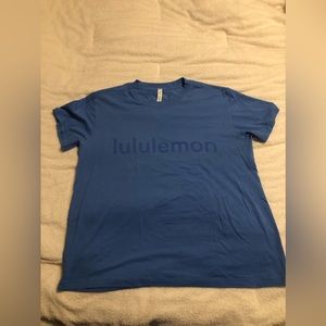 NWOT Lululemon All Yours Graphic S/S T-Shirt in Blue Nile size 10